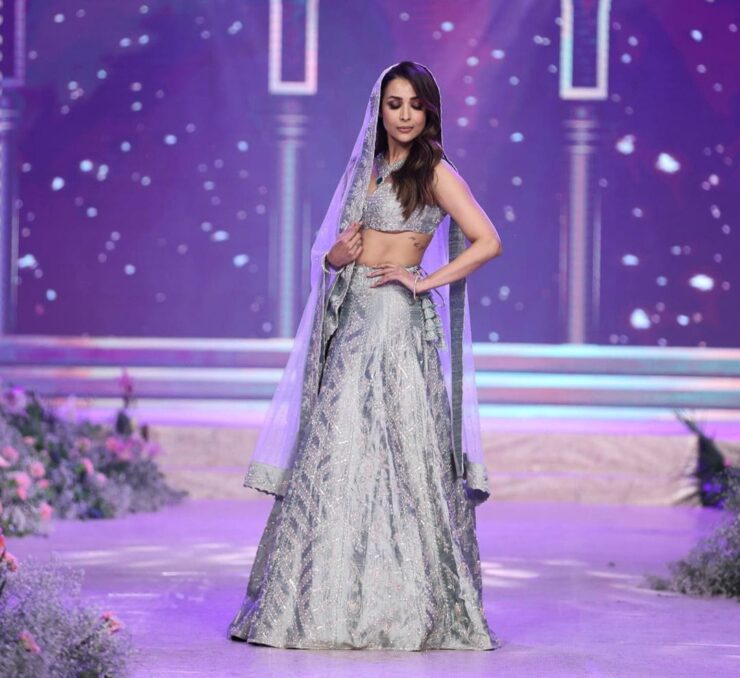 Malaika Arora dazzles as showstopper in silver lehenga - Asiana Times