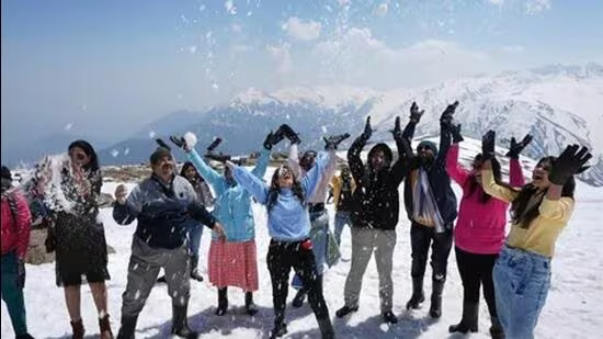 Foreign visitors fell in love with Kashmir again - Asiana Times