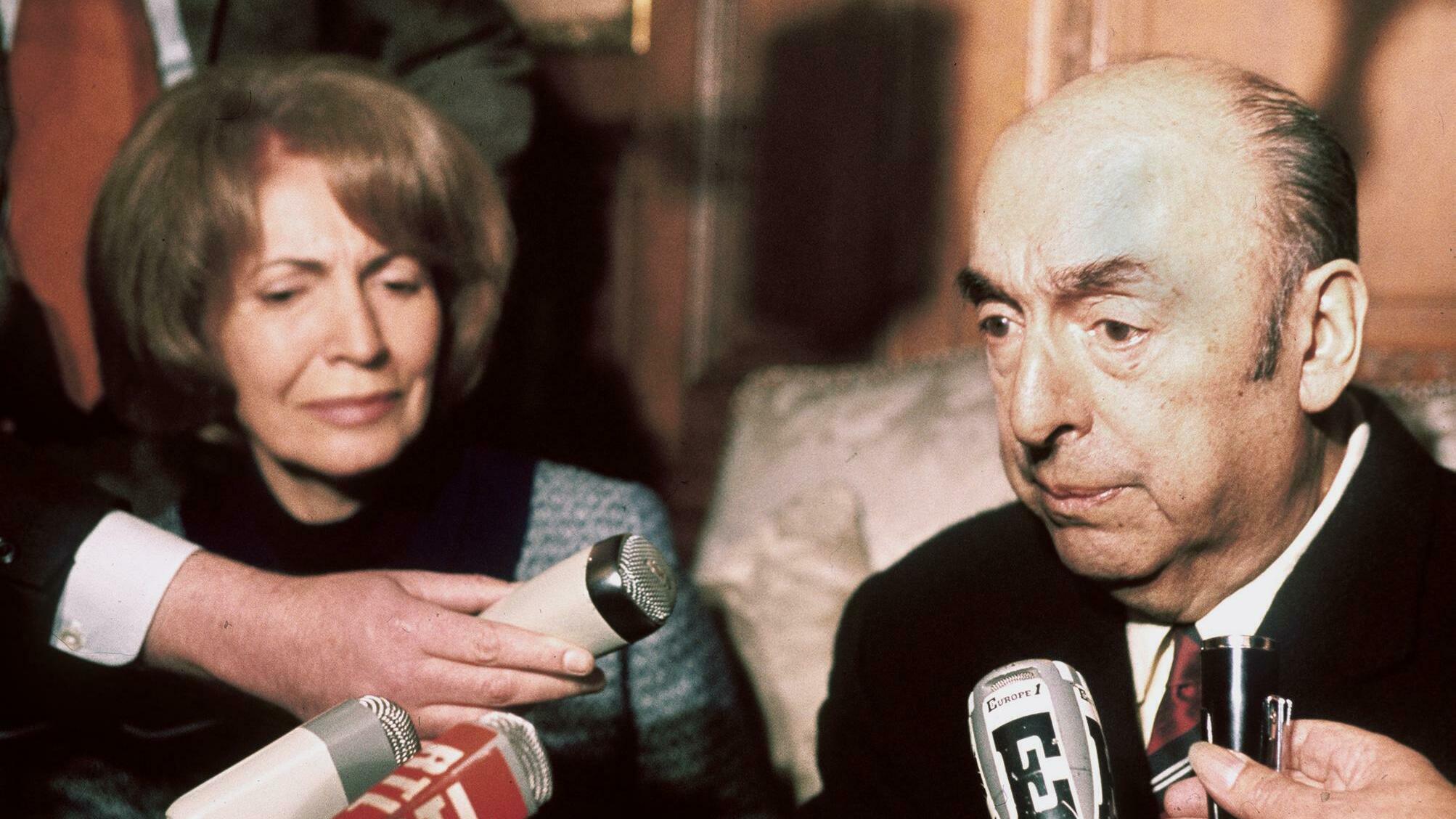 Pablo Neruda giving an interview to the press