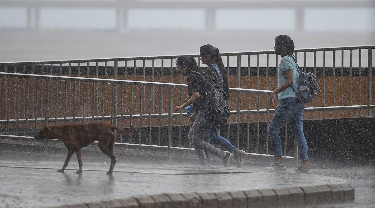 Heavy Rains In Mumbai Causes Orange Alert - Asiana Times
