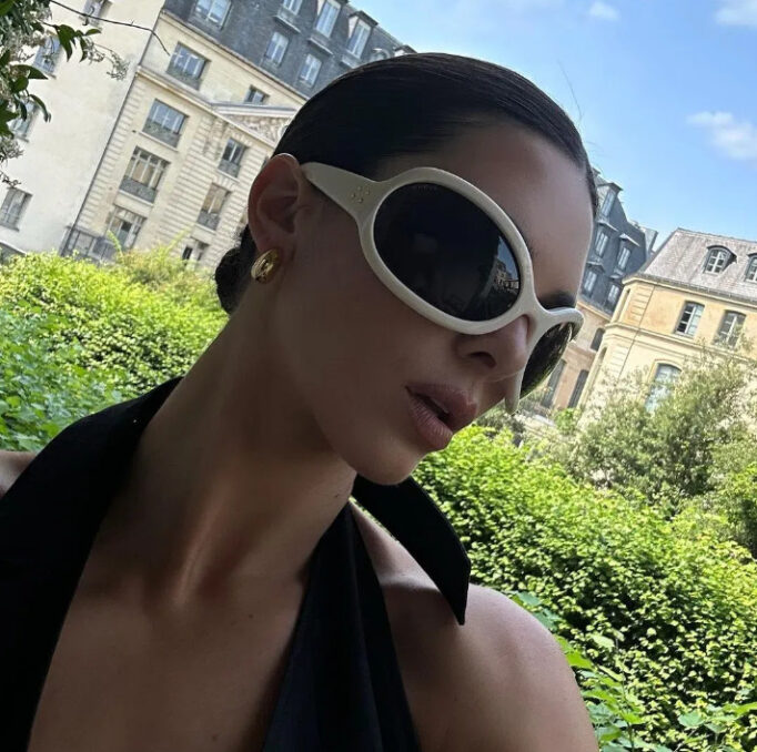 Oversized Sunglasses: A Fashion Comeback with Futuristic Flair and Classic Charm! - Asiana Times