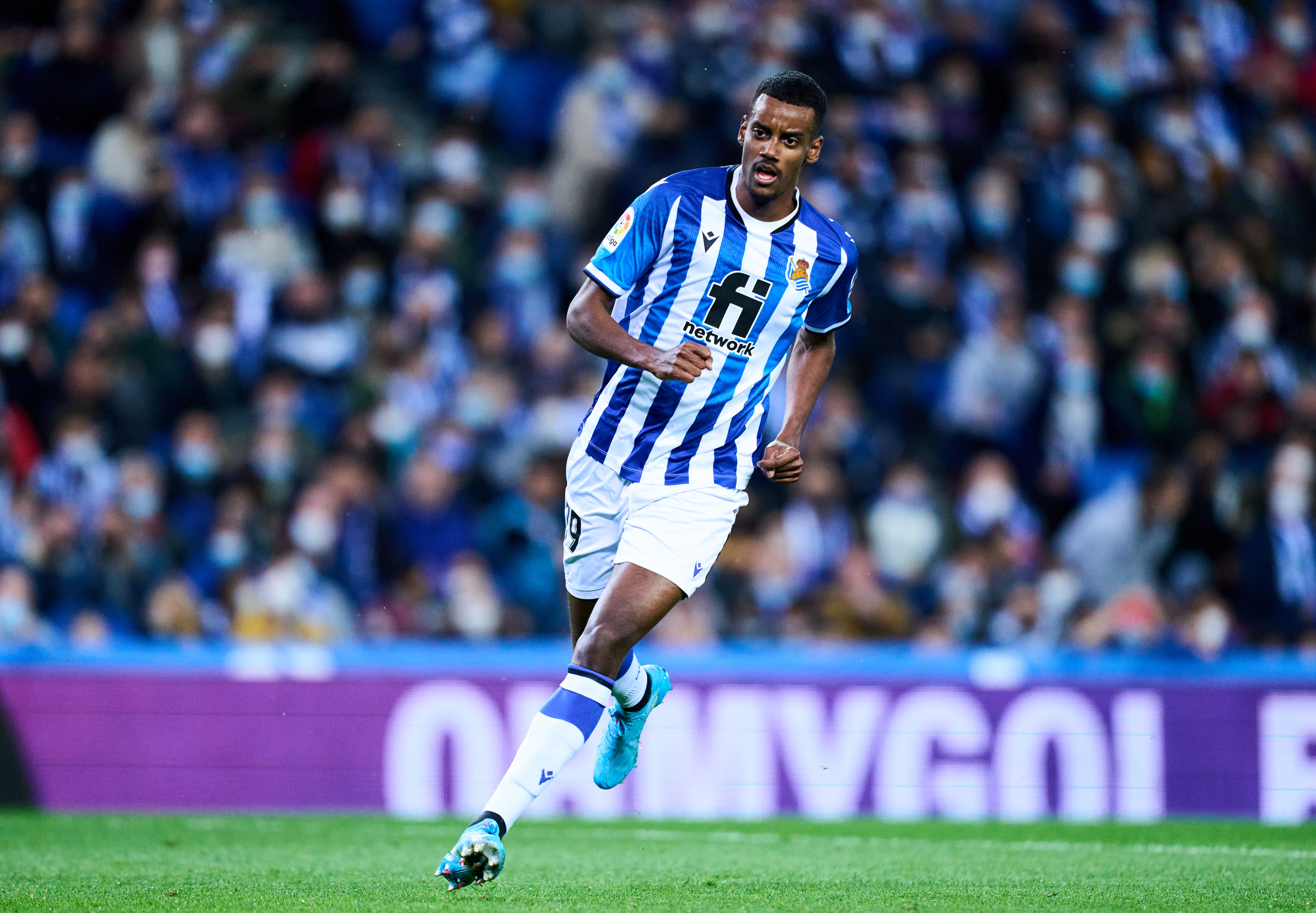 Newcastle United signs Alexander Isak from Real Sociedad