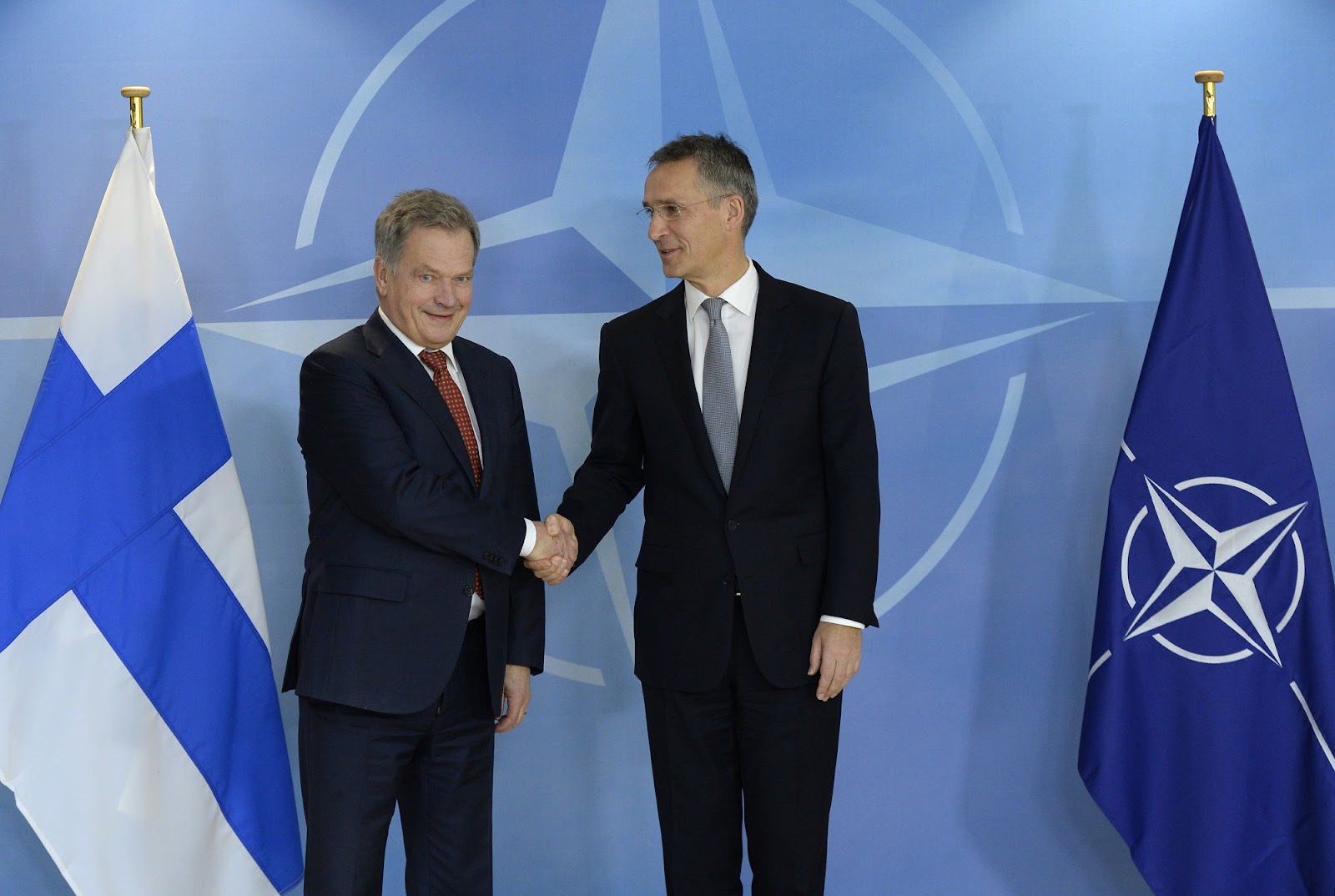 Sauli Niinisto, the president of Finland with Nato Secretary-General Jens Stoltenberg