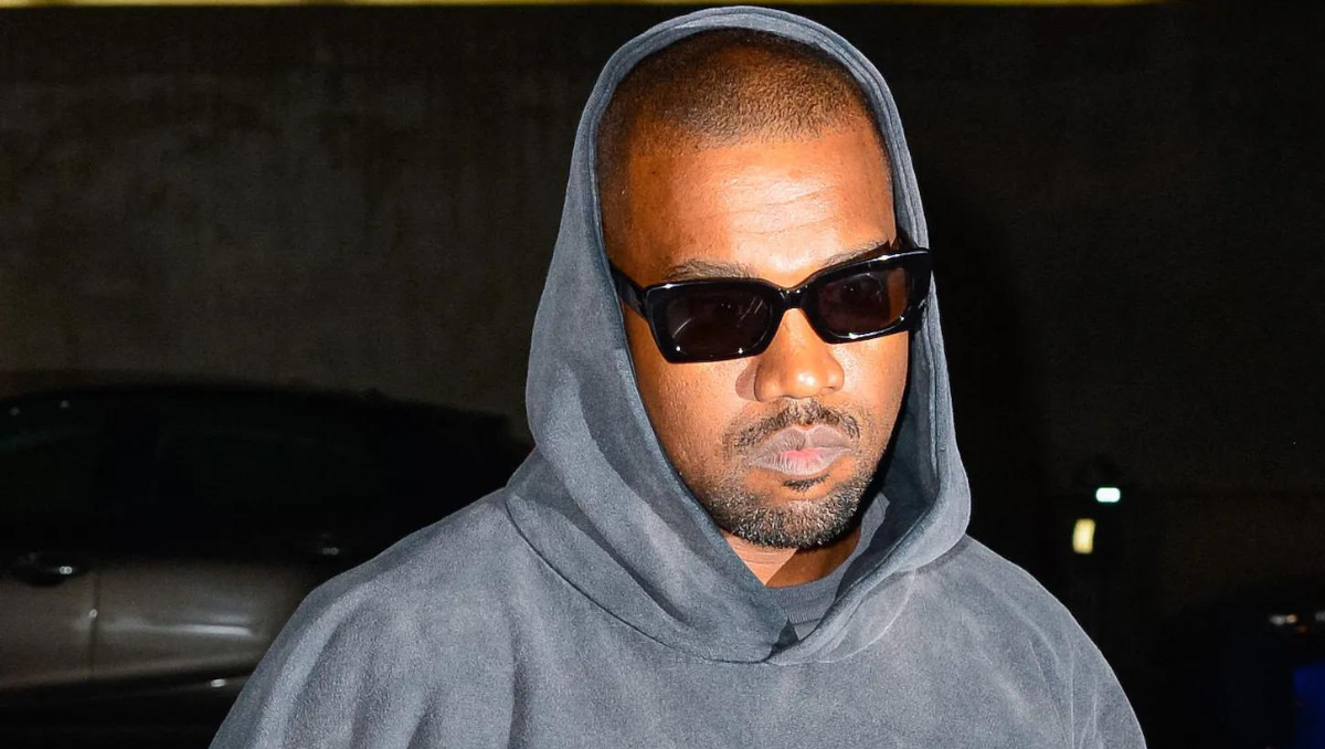 Kanye West Sued, Fired Manager During Renovation - Asiana Times