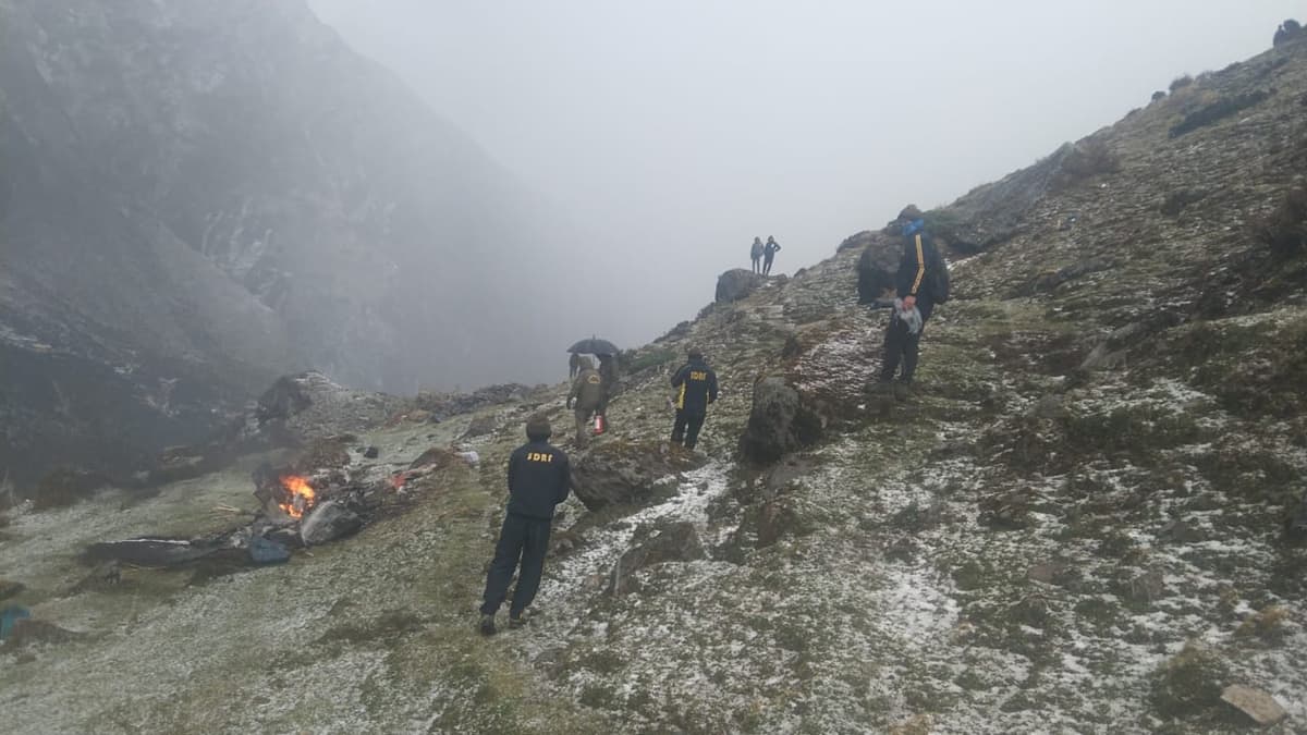 An SDRF team at the site of the crash in Uttarakhand. (Credit: SDRF)