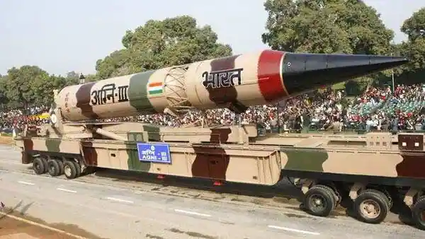 Agni 3 missile successfully test fired

