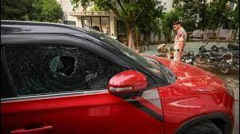 Shot window of Maruti Suzuki Brezza in Delhi, CR Park