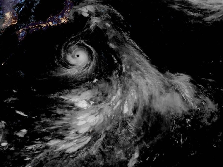 Mass Evacuations in Japan for Typhoon Lan Japan - Asiana Times