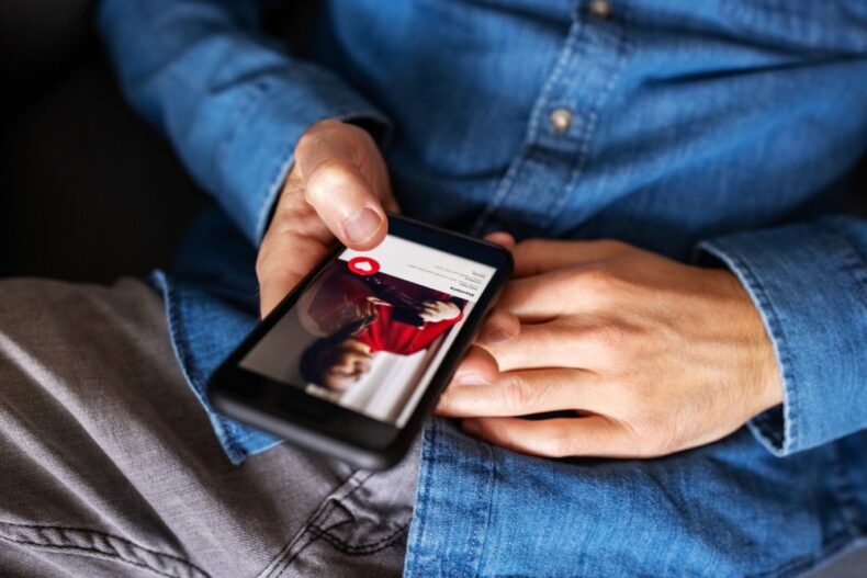 How to Stay Safe and Secure While Using Dating Apps and Platforms